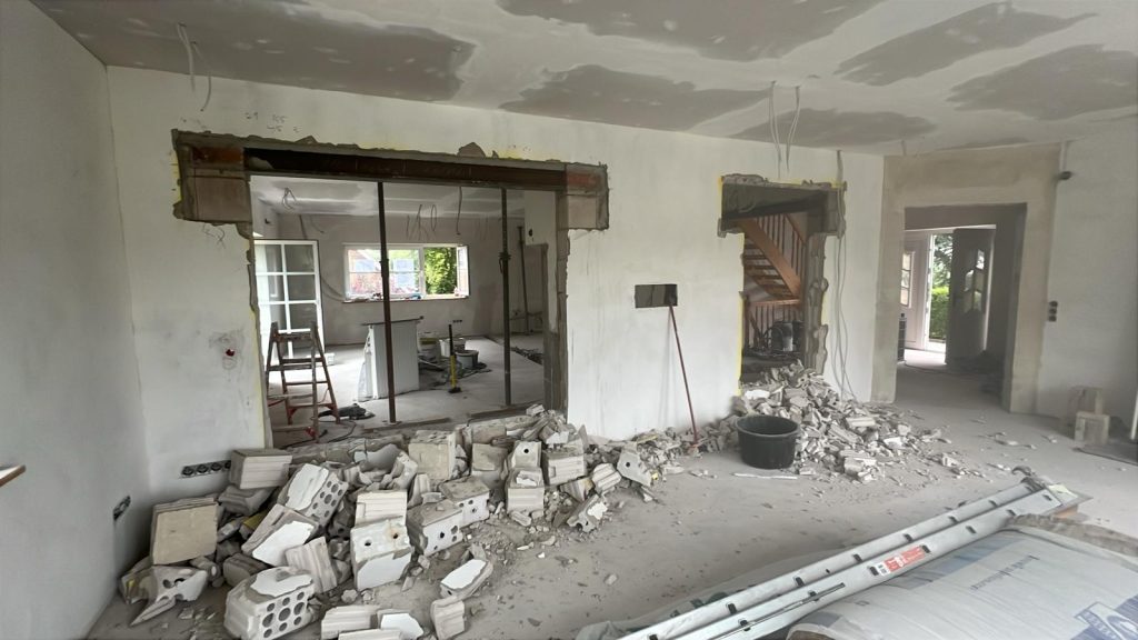 bc599765-ef23-4cdd-a834-b469a5fb85e0